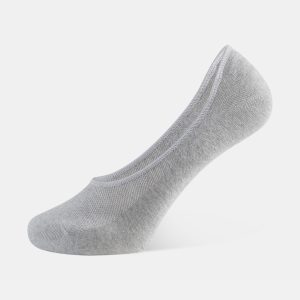 Smooth toe seam detail on grey no show socks