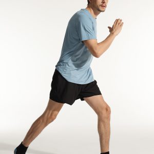 dt07-black blue-3 men wearing black blue cushioned socks during workout