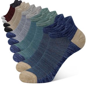 Multipack of CLOSEMATE heathered low cut ankle socks in mixed colors featuring mesh ventilation and heel tab