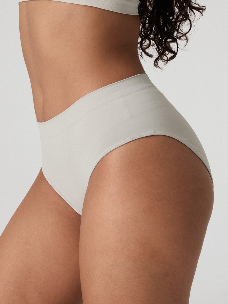 Women's Bamboo-Soft Seamless Comfort Panties